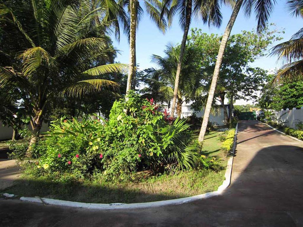 Résidence Hôtelière Océane Libreville Extérieur photo